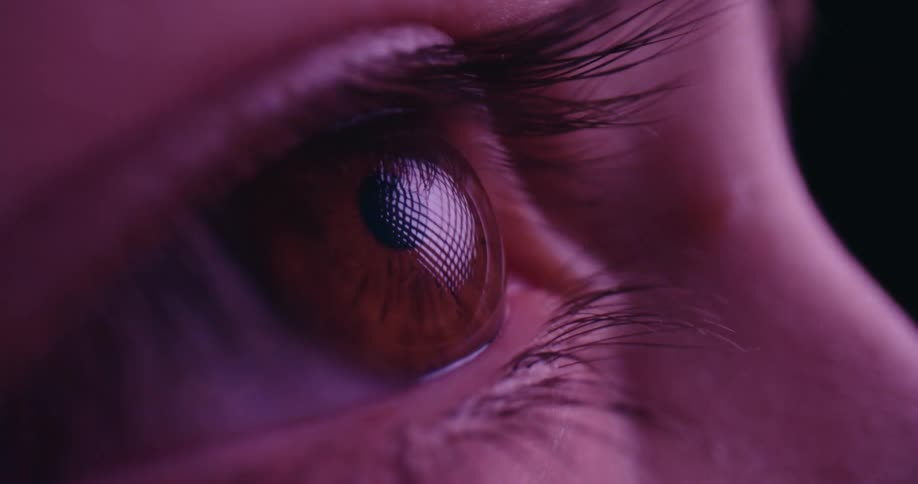 Flashing lights in a persons eyes