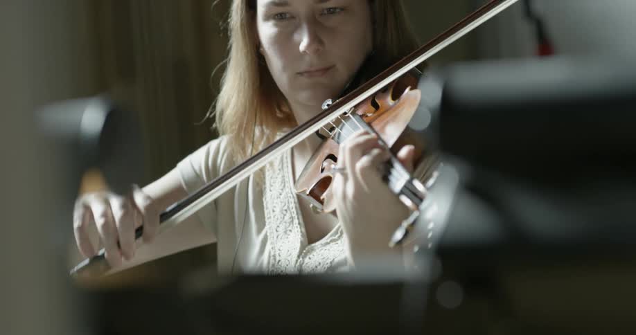 A woman plays violin