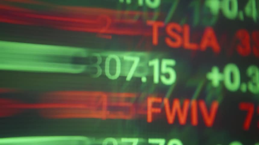 Display with market numbers in red and green