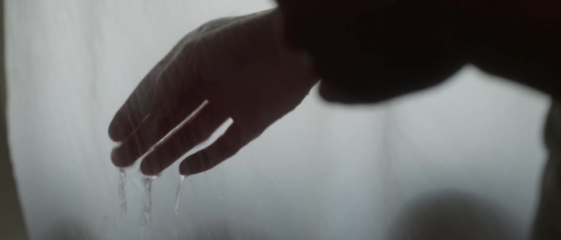 Water running off of a hand