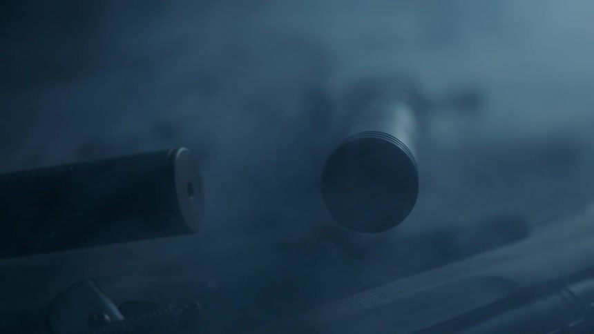 Smoke flows over cylindrical objects
