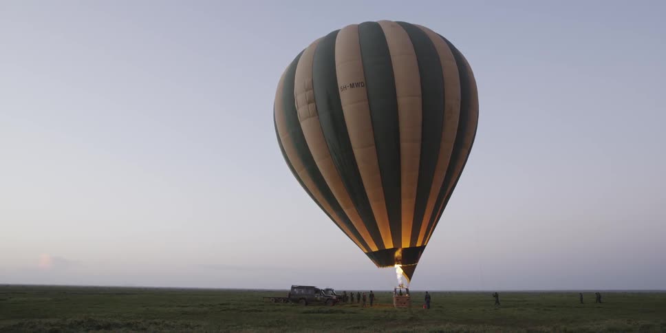 Fire fills a large hot air balloon