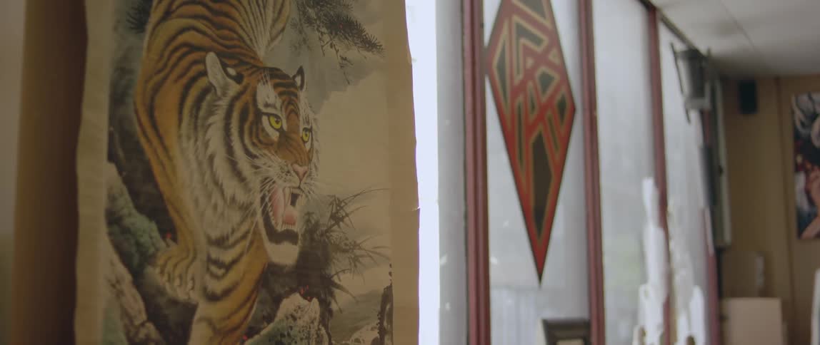 Drawing of a tiger hanging on the wall