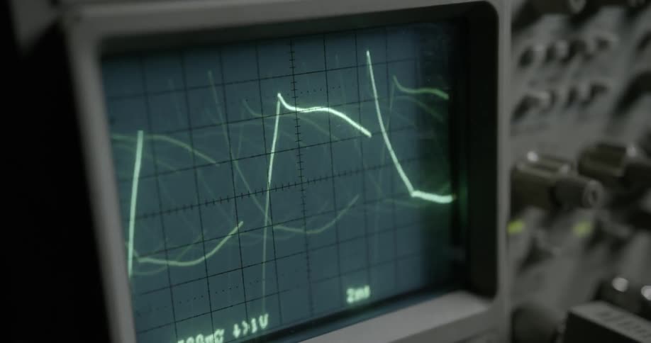A line creates a waving pattern on an instrument panel
