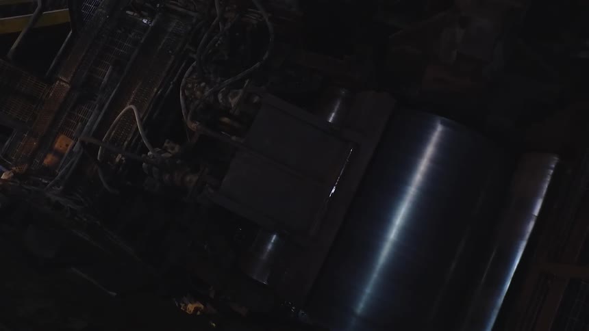 Machinery spinning around in a factory