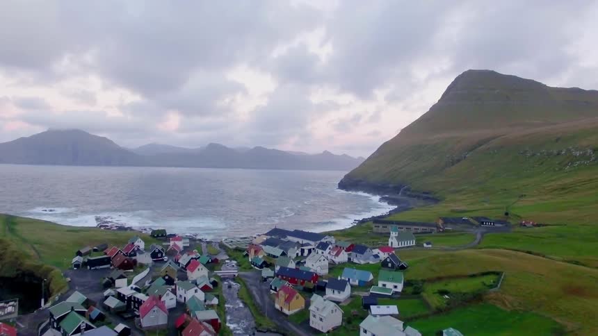 A small town is by the water