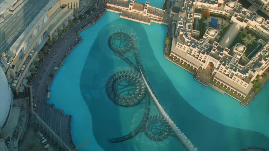 Water sprays from the bellagio fountains
