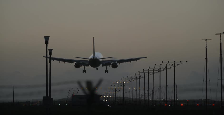 A plane is descending to land