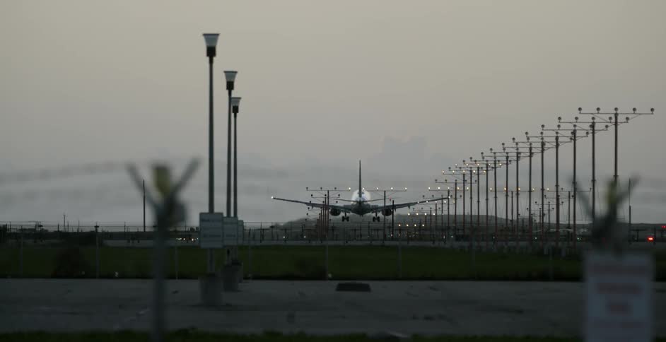 Airplane landing in an airport