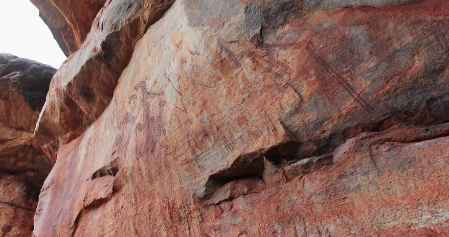 The canyon is full of tall brown rocks
