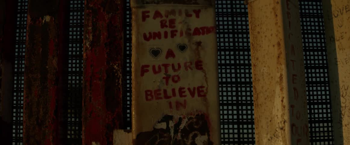 Words written in red on a post