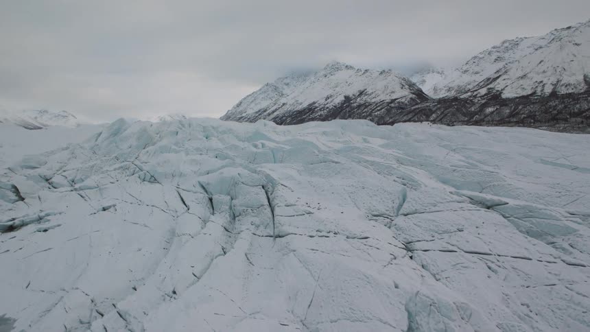 Traverse towards a gnarly and beautiful glacial ice formation