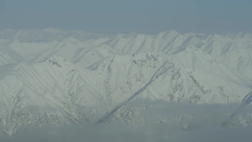 A snow covered mountain