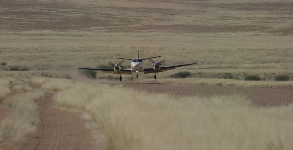 A plan comes in for a landing