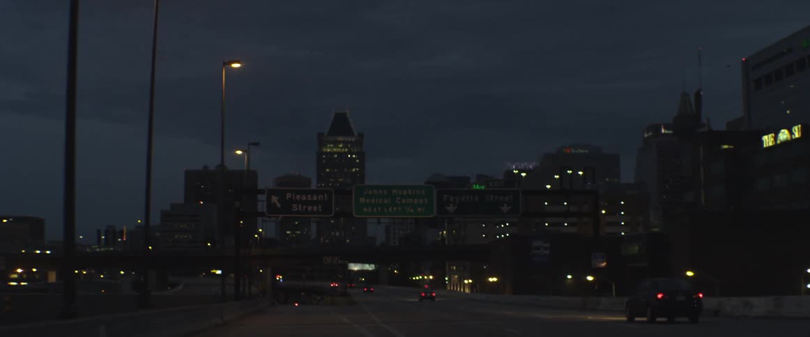 Vehicles moving on the city roads