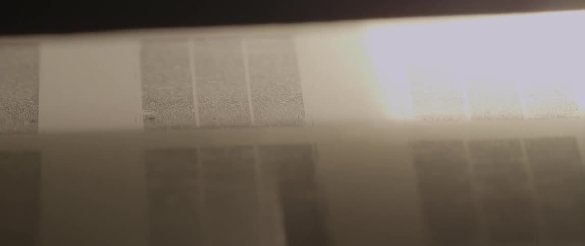 Newspaper articles seen through a machine