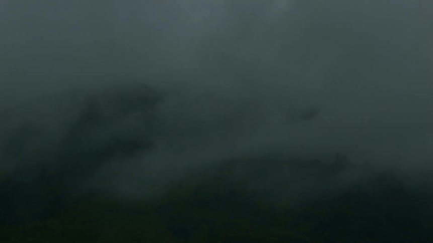 Mist covers mountains