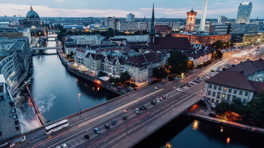 Vehicle drive over a city bridge