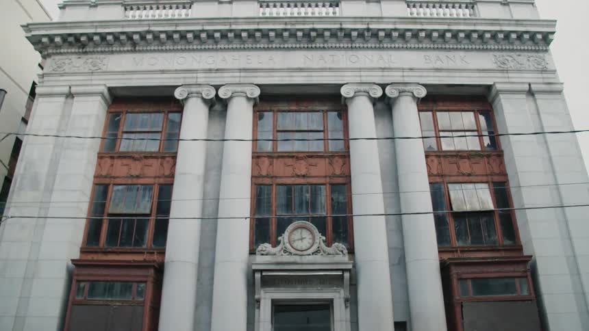 A bank stands in a city