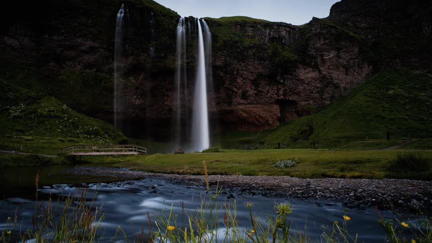 Time lapse of a large waterfall