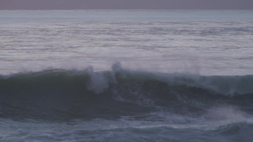 Waves are rolling in