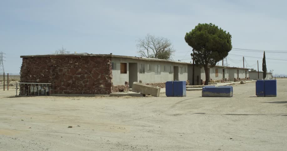 A motel sits in a desert