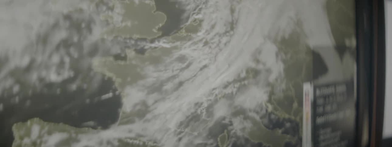 Red light blinks on a weather map
