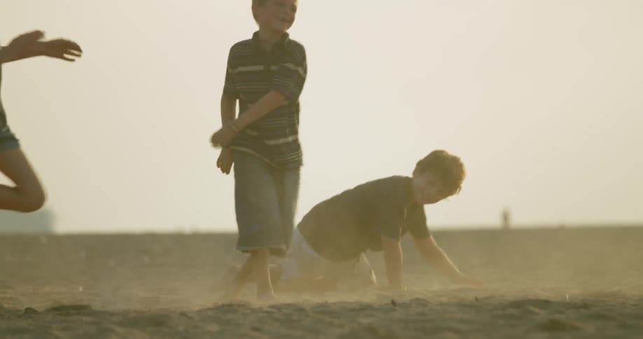 Children are playing on the beach