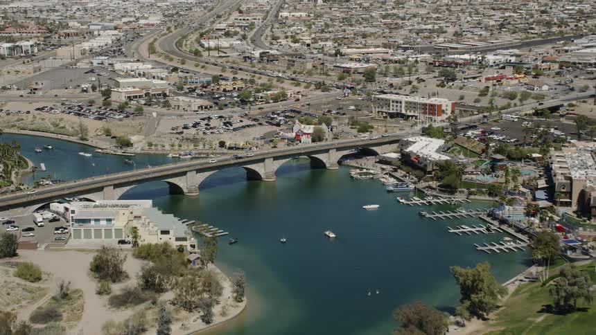 Cars cross the London Bridge in Lake Havasu City