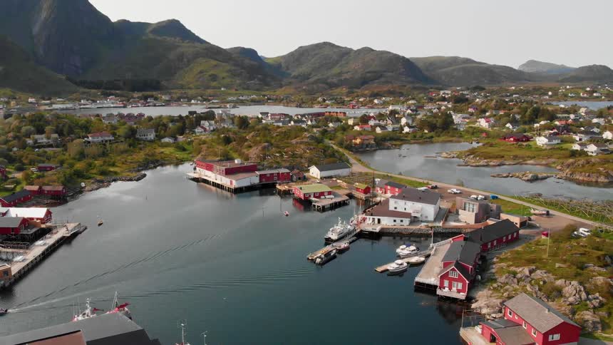 The homes and docks all sit on islands in the water