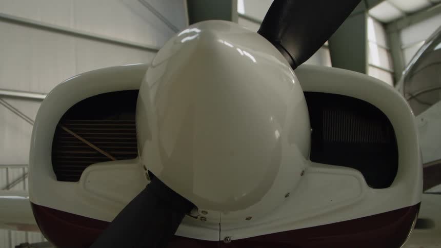 Propeller of a large white airplane