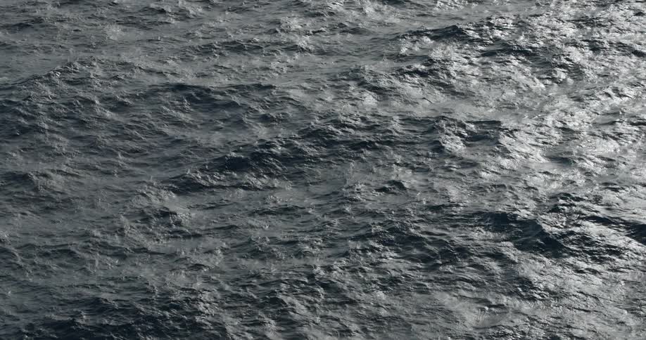 Rough waves moving in the ocean