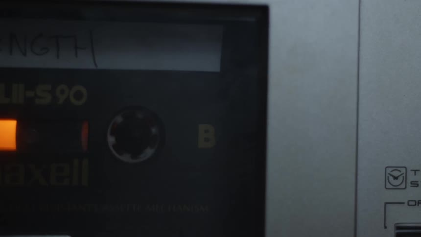 The spindle of a cassette spins around