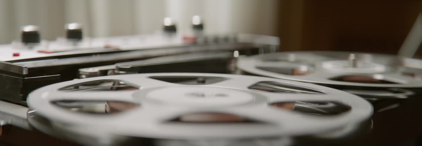 A reel to reel spins