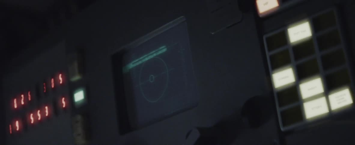 Radar screen flickering on a large machine