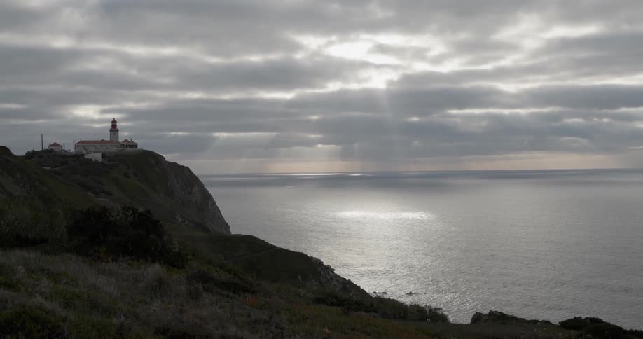 Building on an oceanside cliff