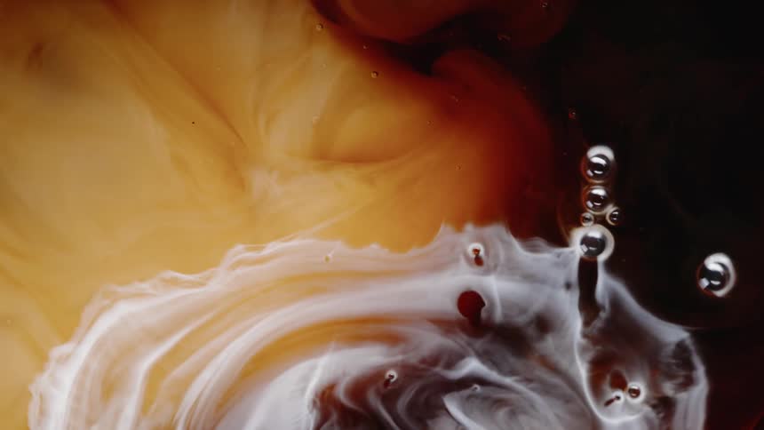 Liquid flows and swirls