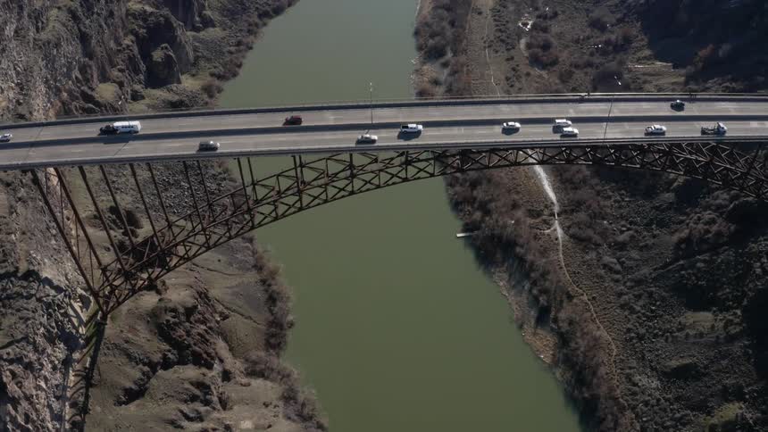 Arch Bridge Aerials