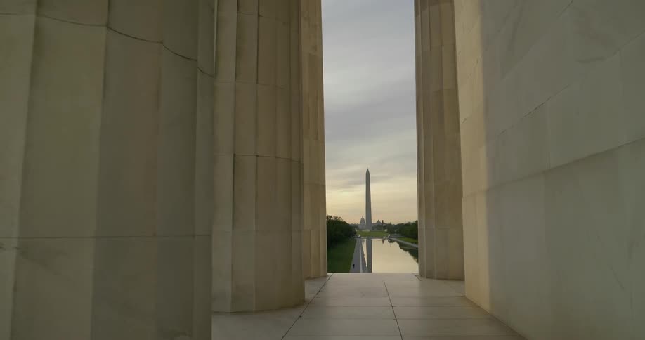 Washington monument in the distance at dusk