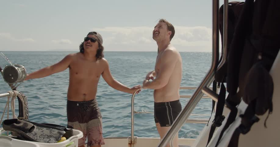 Friends Traveling In Hawaii