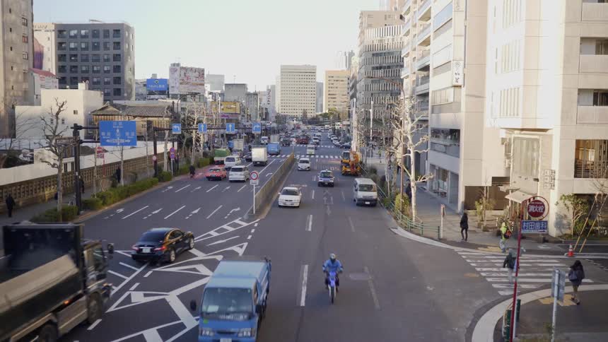 The boulevard in the city is busy