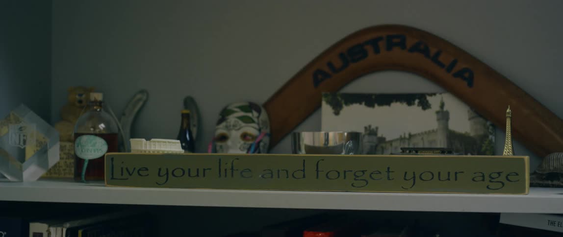 Many knick knacks on a shelf