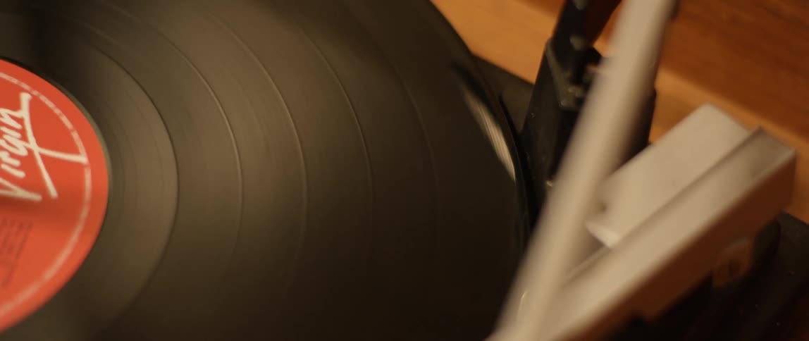 The record is moving on the player