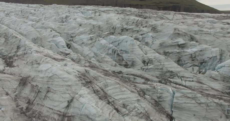 Snow and ice in the mountains