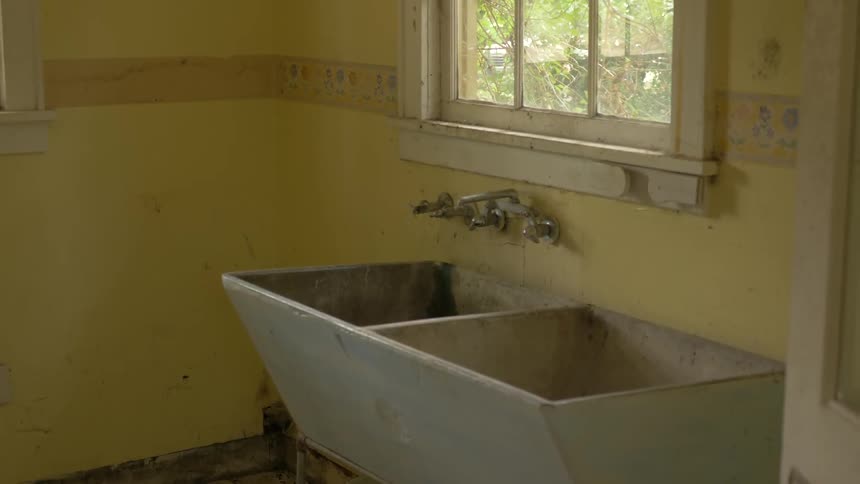 A large farmhouse double sink