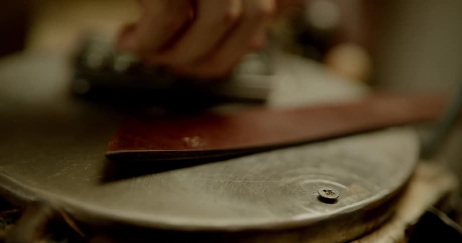 Belt Maker