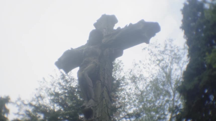 A statue of jesus on the cross