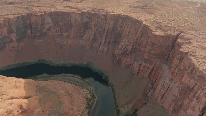 Mountains are on the edge of a creek