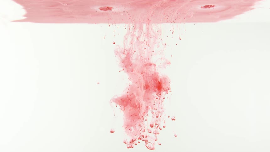 Colored fluids injected in a liquid