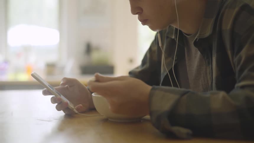 Lifestyle Of Teen At Home